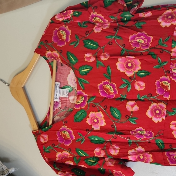 Impressions Short Sleeve Red Floral Dress - Picture 3 of 6